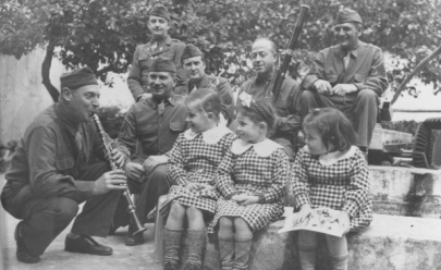 Soldiers with Children